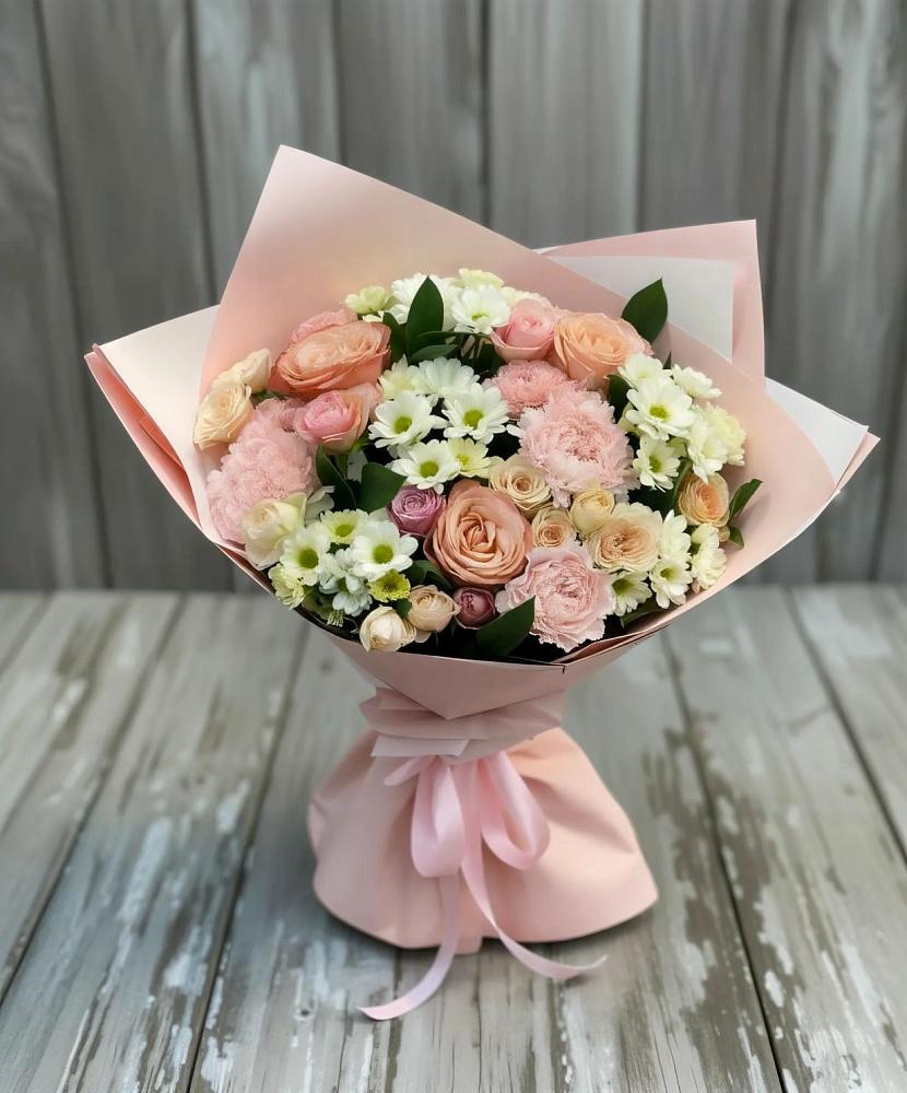 Букет цветов из: Гвоздики, Розы и Хризантемы в Нижнеивкино