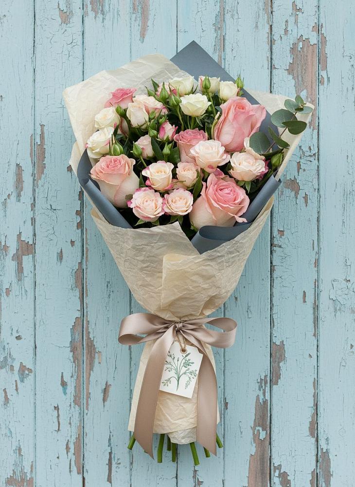 Букет цветов из: Розы в Нижнеивкино