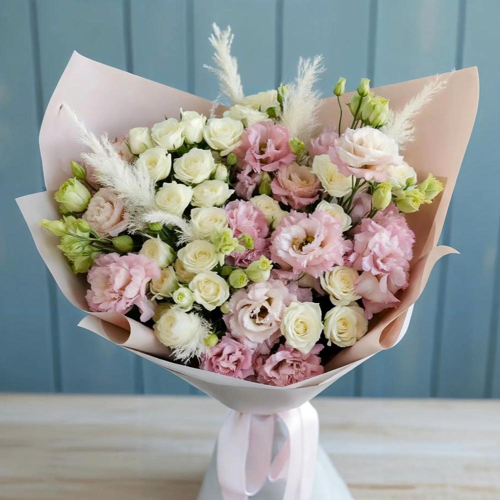 Букет цветов из: Альстромерии и Розы в Нижнеивкино