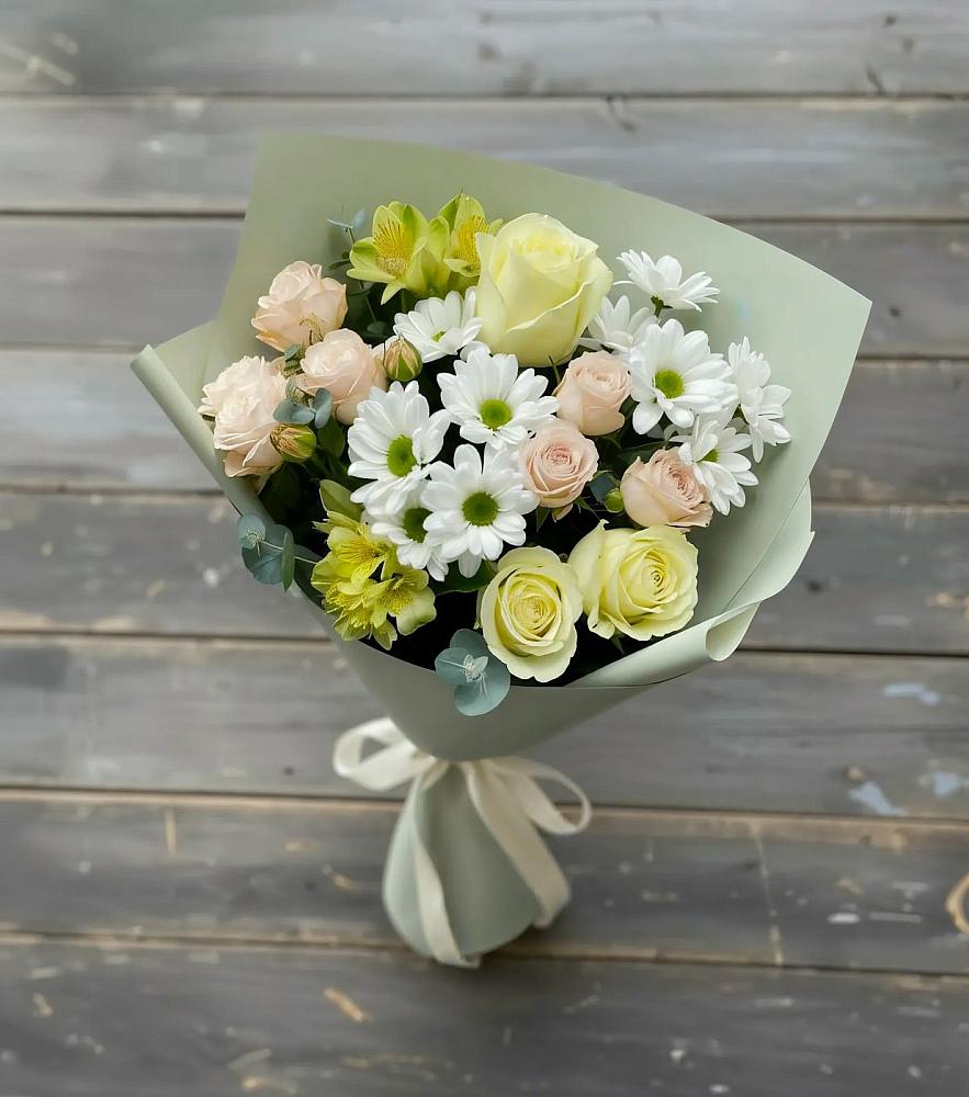 Букет цветов из: Альстромерии, Розы и Хризантемы в Нижнеивкино
