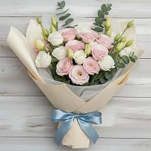 Букет цветов из:  Лизиантусы в Нижнеивкино