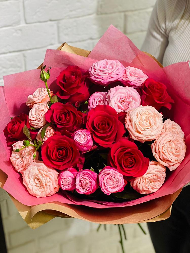 Букет цветов из: Розы в Нижнеивкино