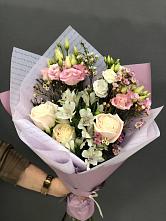 Букет цветов из:  Альстромерии, Розы и Лизиантусы #REPLACE_PRED# Нижнеивкино