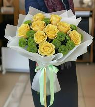 Букет цветов из:  Хризантемы и Розы в Нижнеивкино