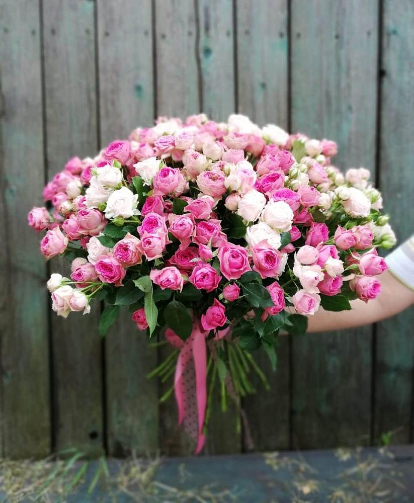 Букет Розовые кустовые розы Натали и Лав Лидия в Нижнеивкино