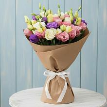 Букет цветов из:  Лизиантусы в Нижнеивкино